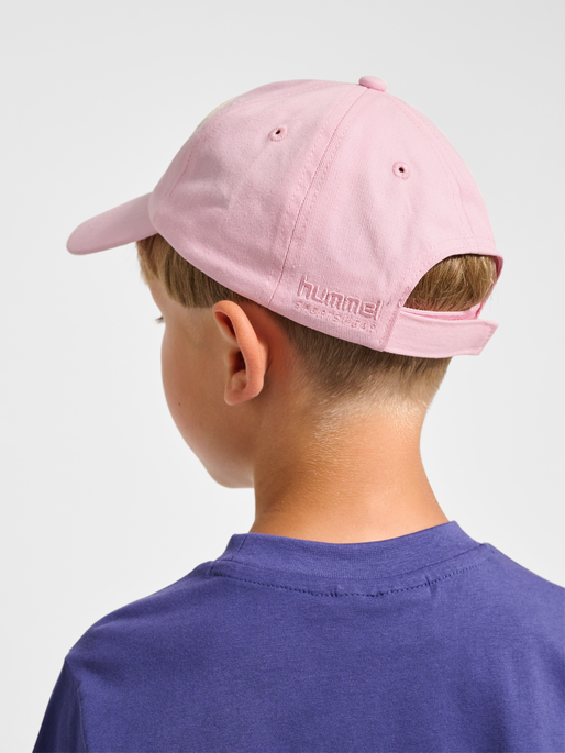 hmlJR BASEBALL BADGE CAP, PINK-A-BOO, model