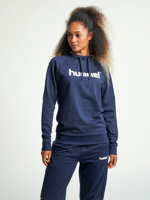 HUMMEL GO COTTON LOGO HOODIE WOMAN, MARINE, model
