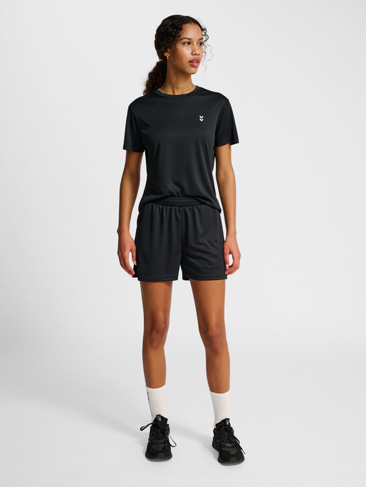 hmlPULSE TRAINING W SHORTS, BLACK, model