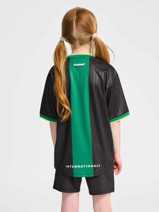 hmlJR LOOSE BALL  JERSEY S/S, BLACK, model