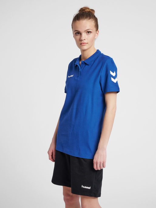 HUMMEL GO COTTON POLO WOMAN, TRUE BLUE, model