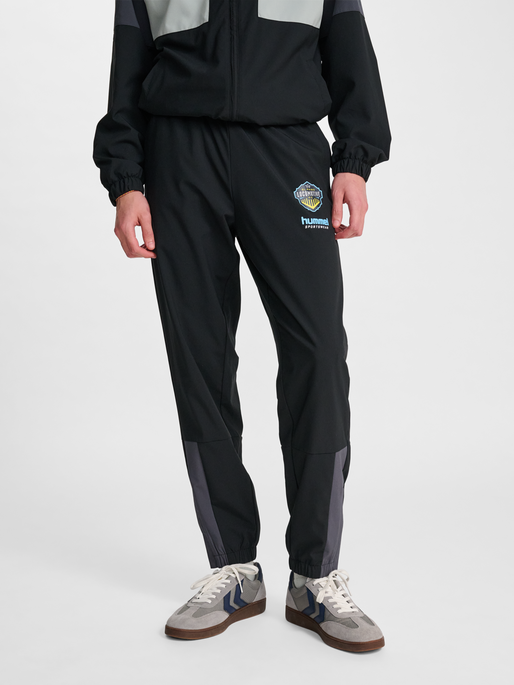 hmlLOOSE TRACK PANTS SW EL PASO, BLACK, model