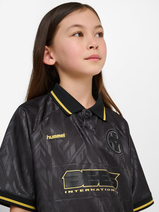 hmlJR LOOSE BAY SOCCER JERSEY S/S, BLACK, model