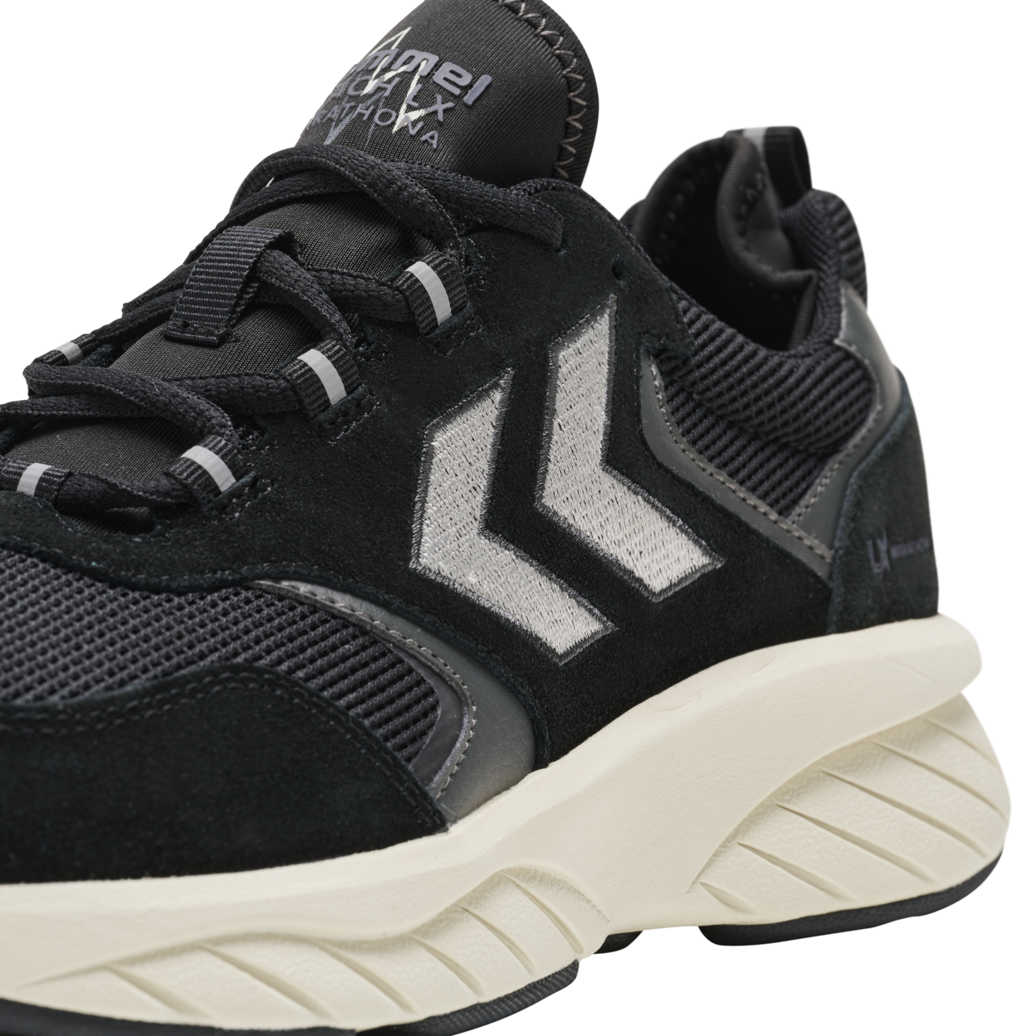 MARATHONA REACH LX, BLACK/WHITE, packshot