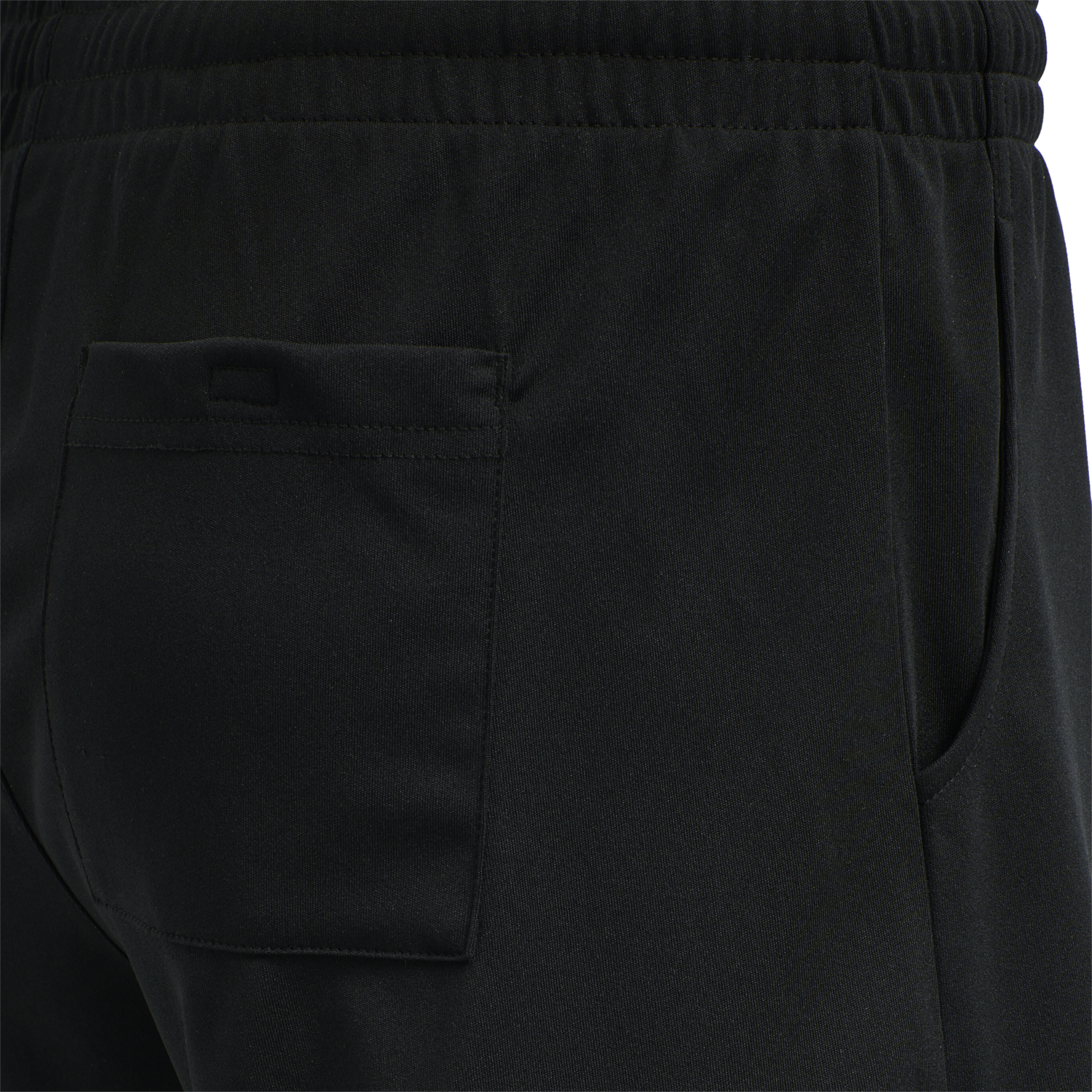 hmlREFEREE CHEVRON WO SHORTS, BLACK, packshot